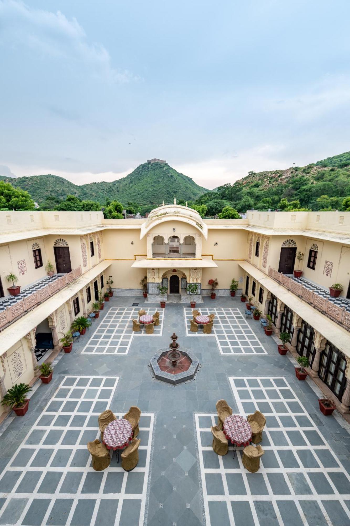 Dhulagarh Heritage Palace Hotel Near Jaipur Banskhoh Экстерьер фото