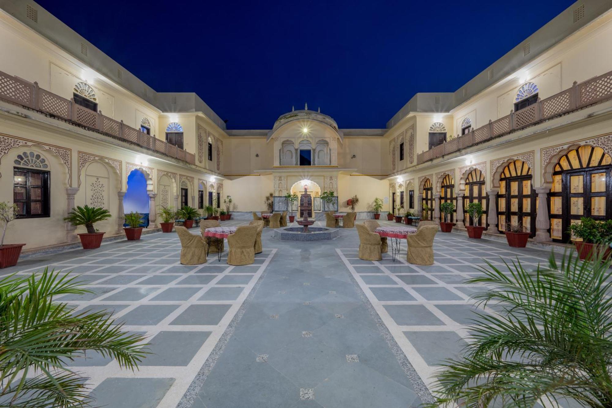 Dhulagarh Heritage Palace Hotel Near Jaipur Banskhoh Экстерьер фото