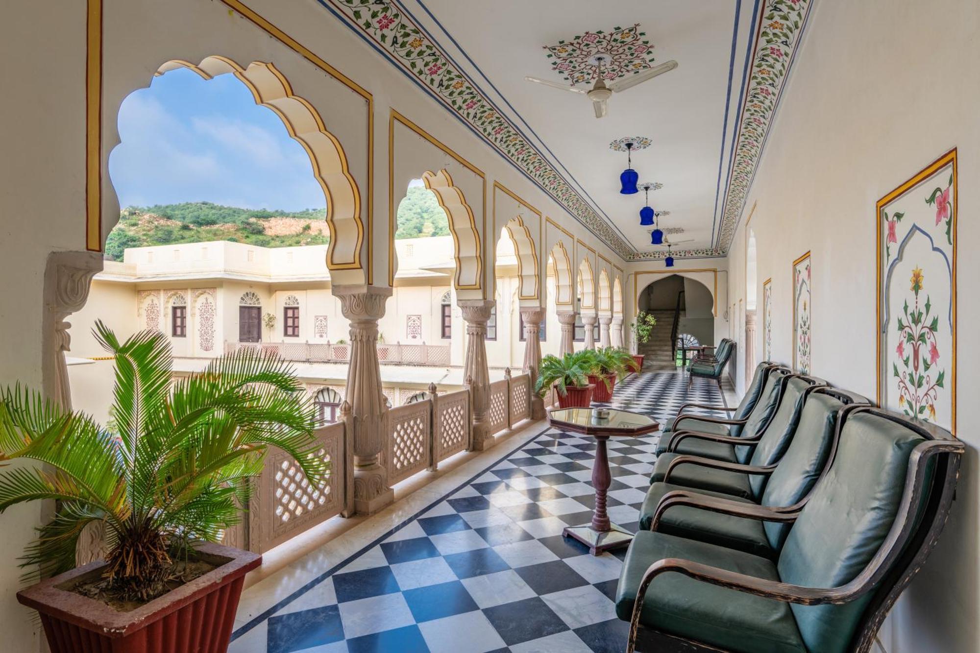 Dhulagarh Heritage Palace Hotel Near Jaipur Banskhoh Экстерьер фото