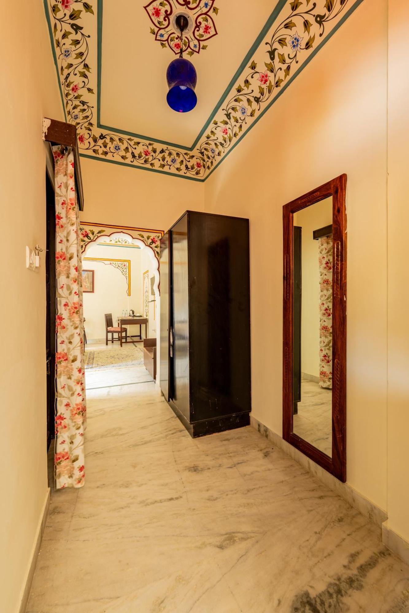 Dhulagarh Heritage Palace Hotel Near Jaipur Banskhoh Экстерьер фото