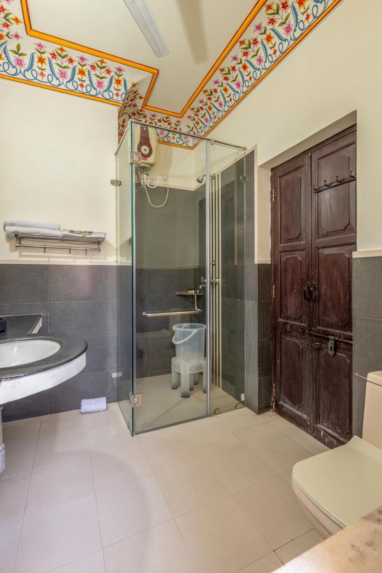 Dhulagarh Heritage Palace Hotel Near Jaipur Banskhoh Экстерьер фото
